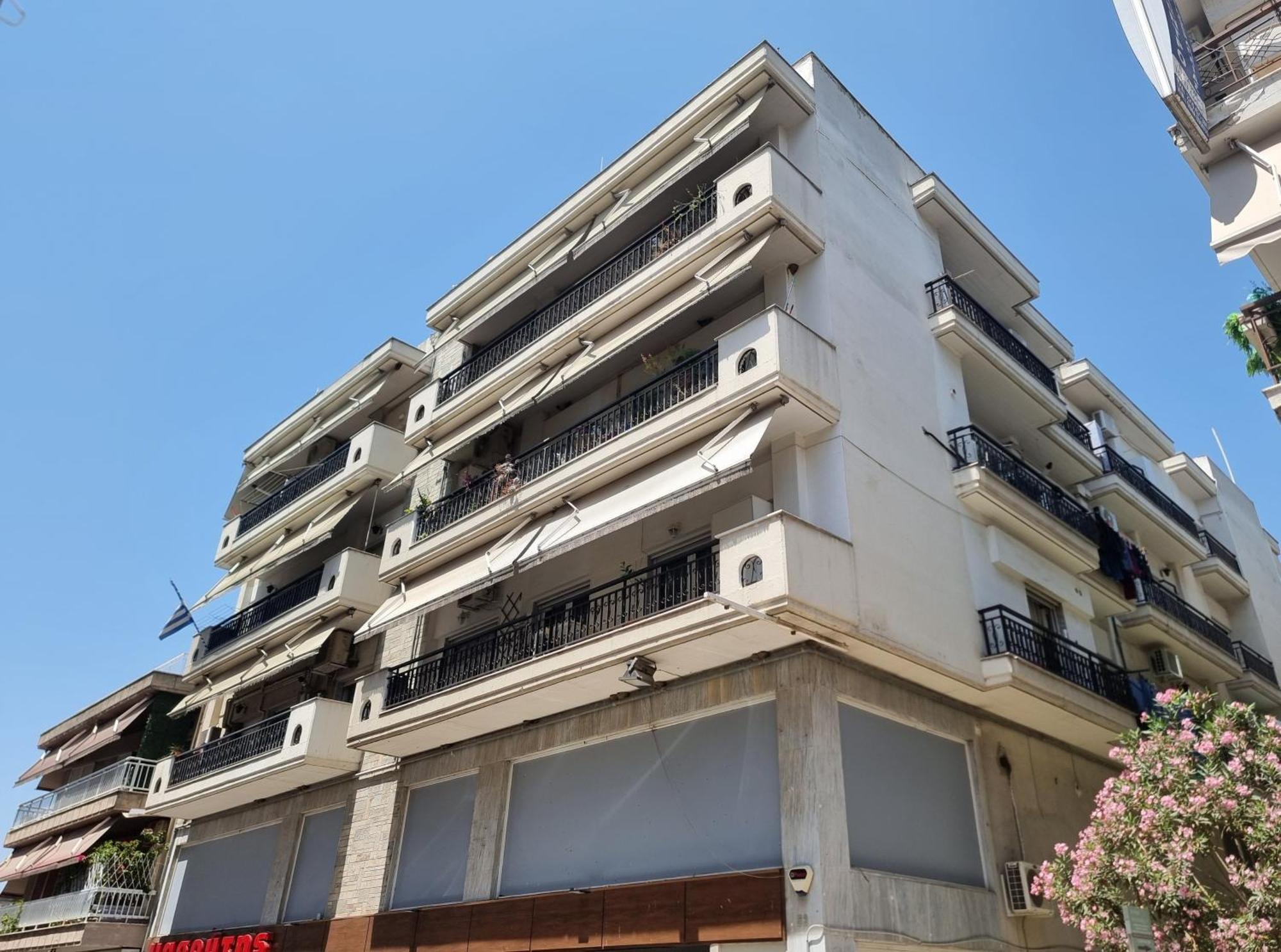 53 Central Luxury Apartment Kalamaria Солун Екстериор снимка